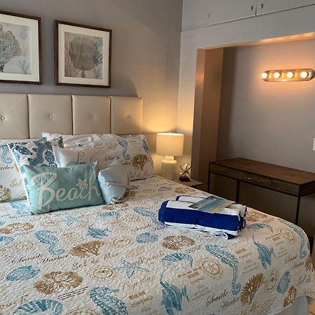 Sea Crest Aparthotel Point O'Rocks Екстериор снимка