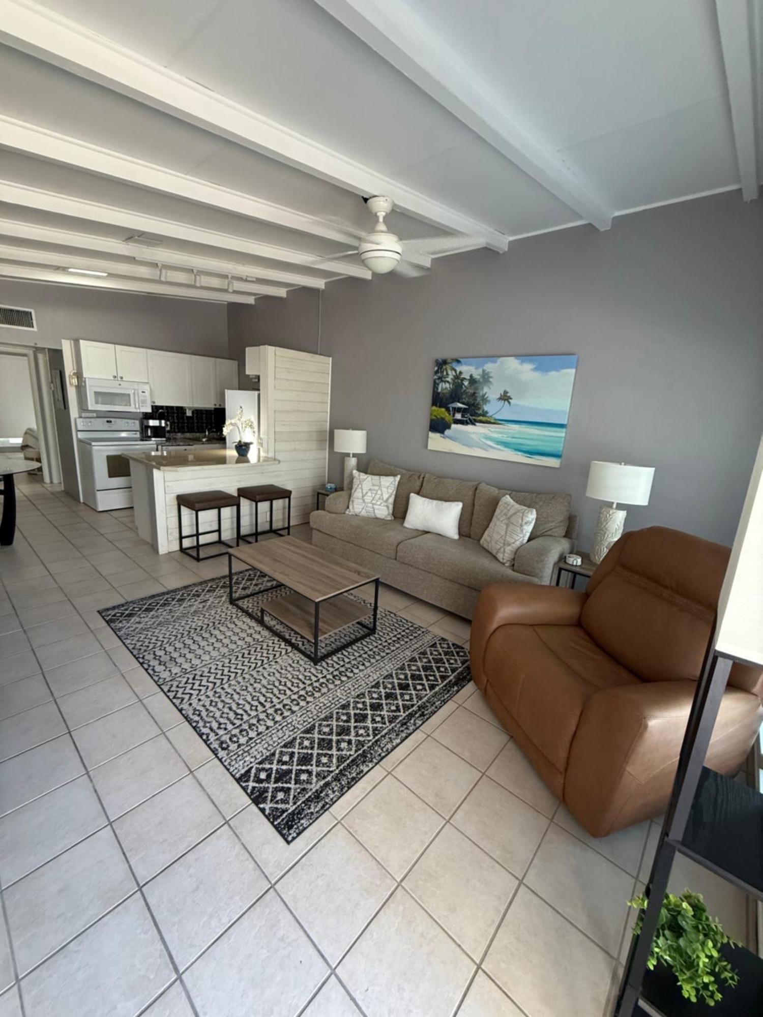 Sea Crest Aparthotel Point O'Rocks Екстериор снимка